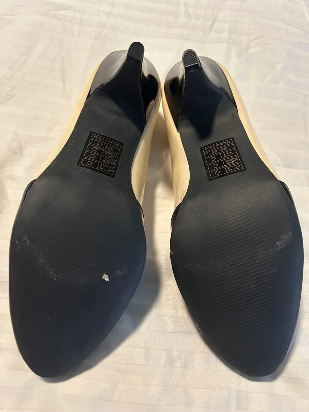 BAIT Heels - Picture 5 of 5